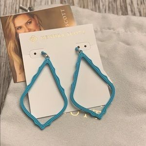🔥😍Kendra Scott Sophee Earrings in Matte Aqua